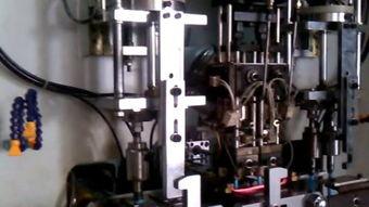 锤平机视频,锤平机高效作业现场实况解析