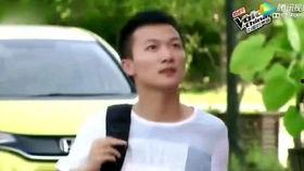 周深欢颜视频,魅力四溢，歌声绕梁