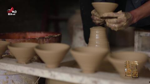 釉制作视频,揭秘传统釉料制作工艺